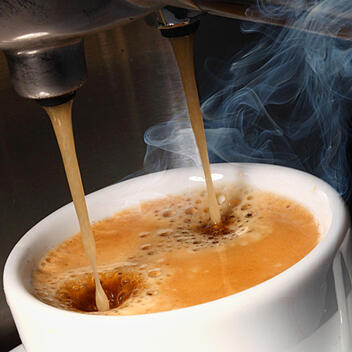 Koffein. Wie hinderlich ist diese Substanz wirklich für eine Schwangerschaft?